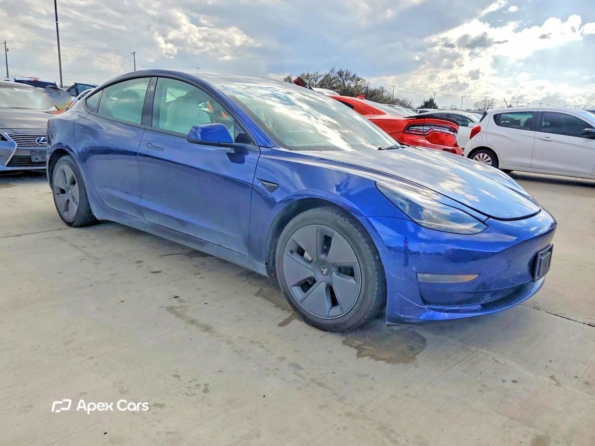 Tesla Model 3 2023