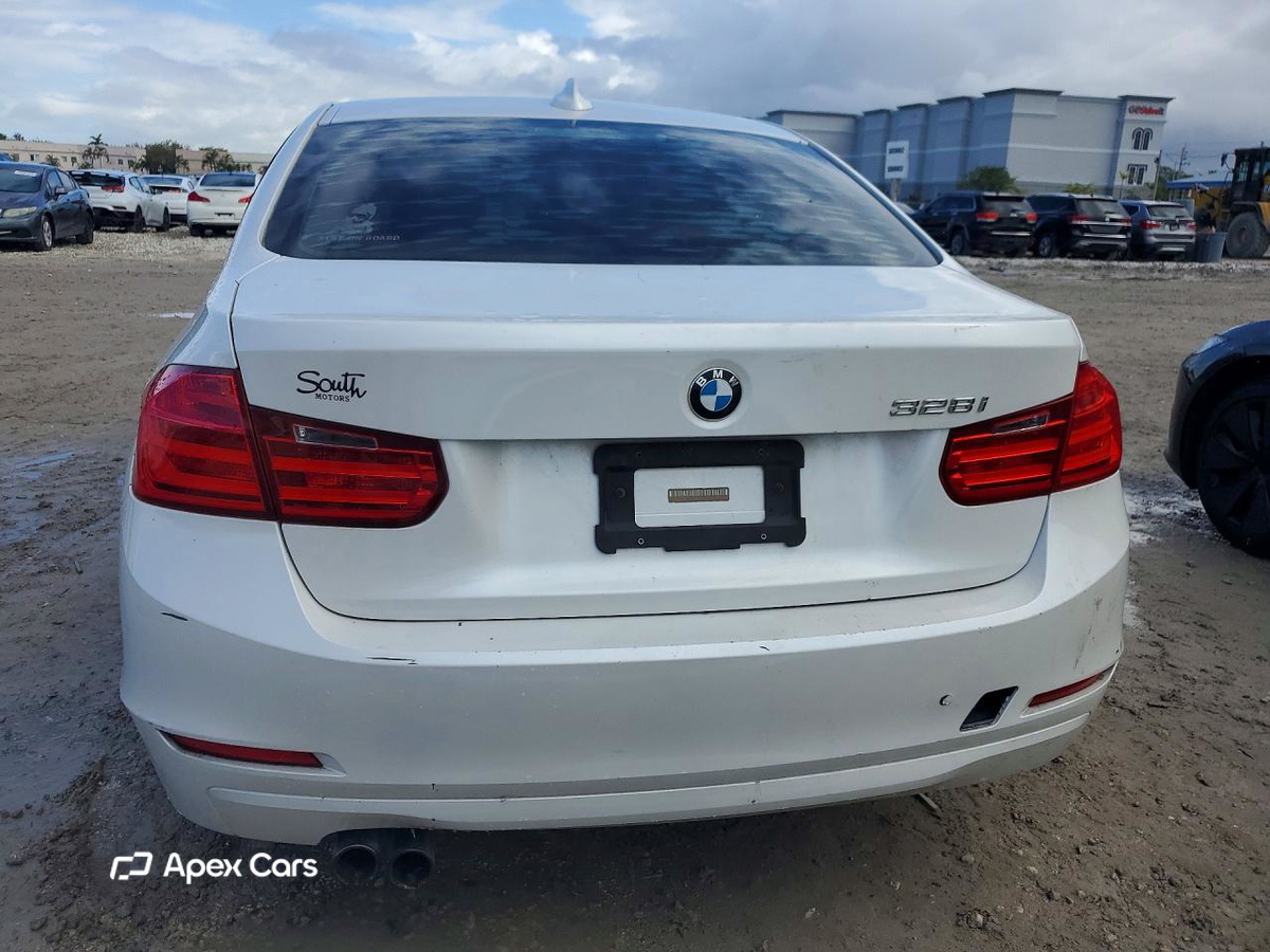 BMW Series 3 2013