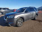 Nissan Pathfinder 2024