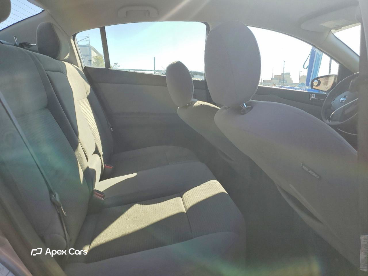 Nissan Sentra 2010