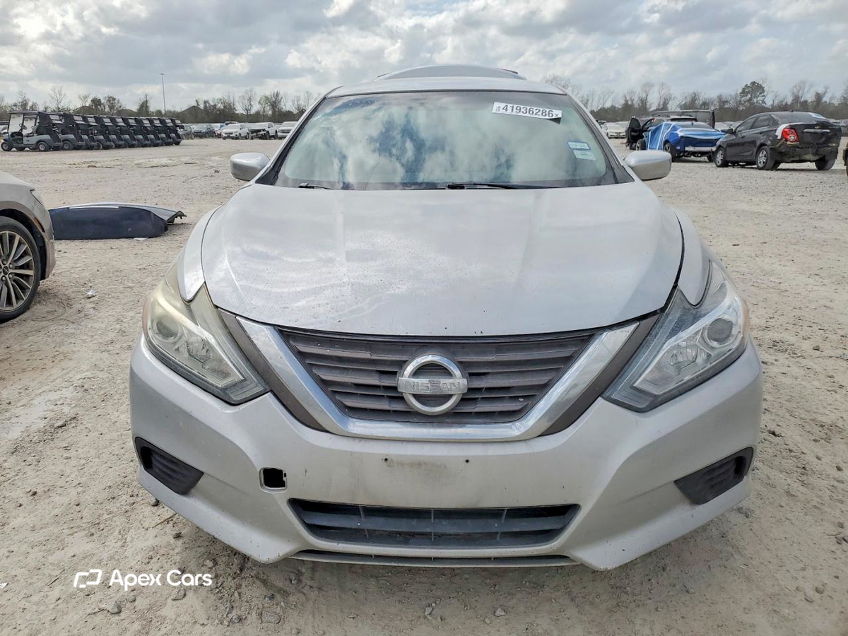 Nissan Altima 2018