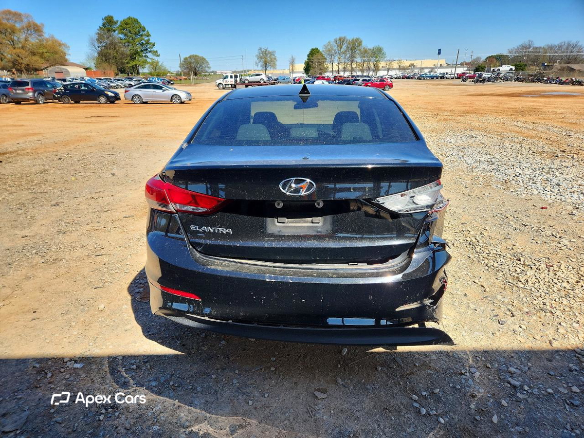 Hyundai Elantra 2018
