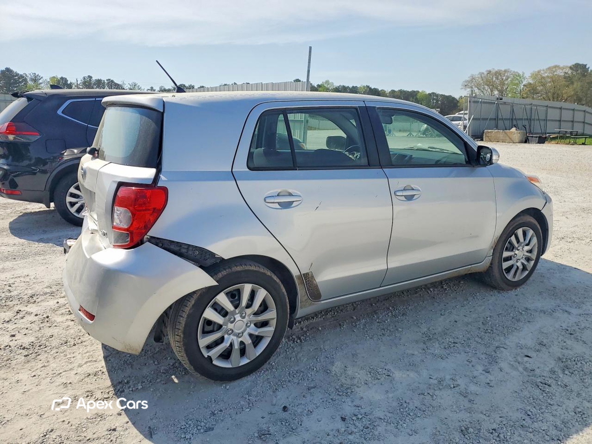 Scion xD 2008