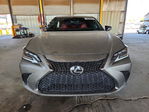 Lexus ES 2019