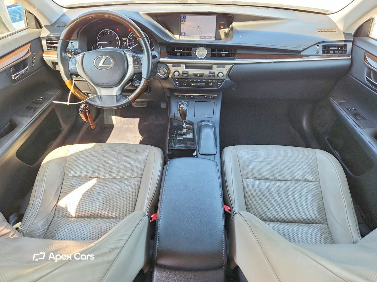 Lexus ES 2013