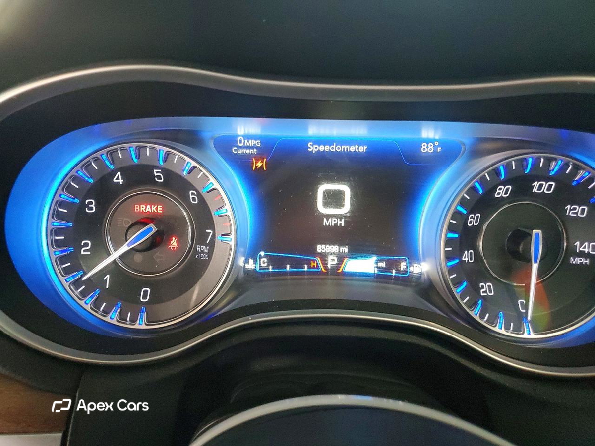 Chrysler 300 2016