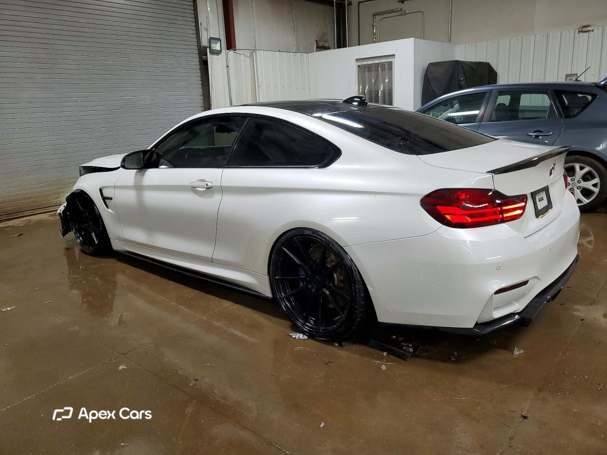 BMW M4 2016