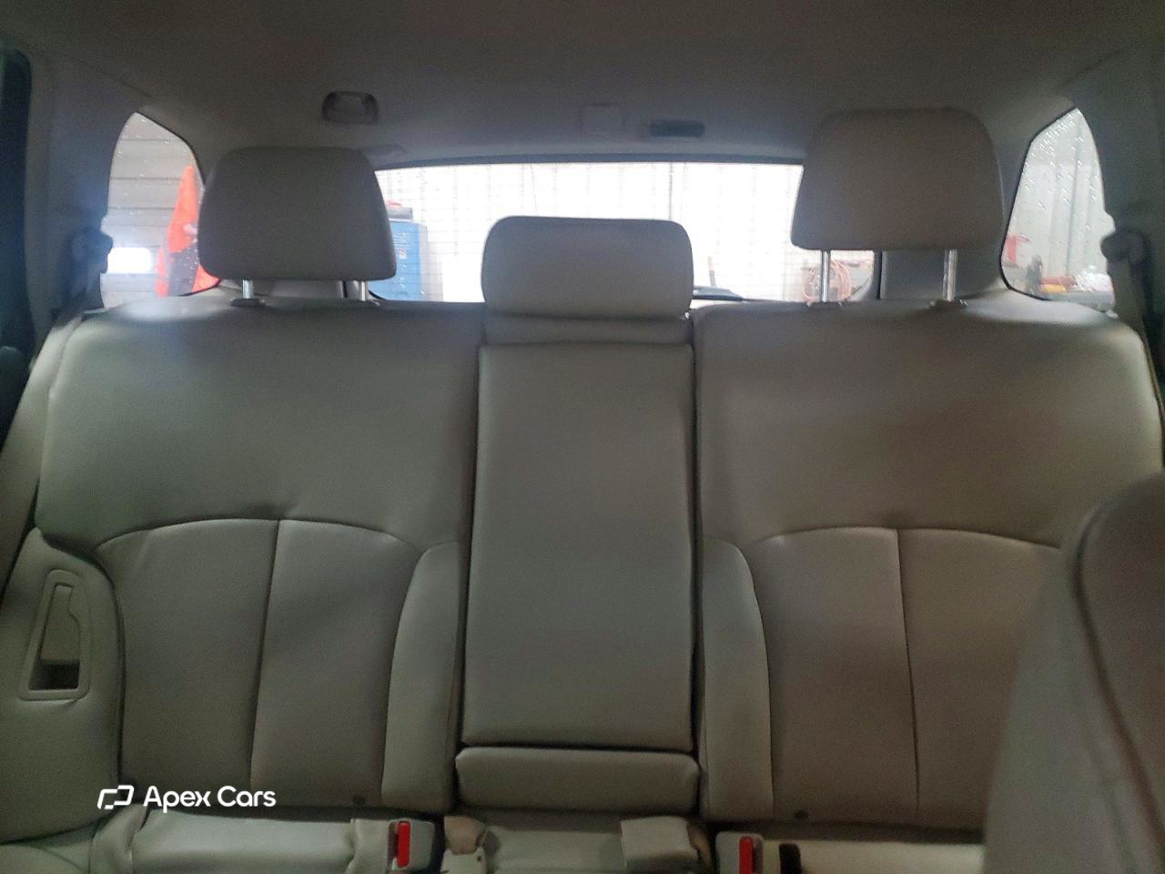 Subaru Outback 2014