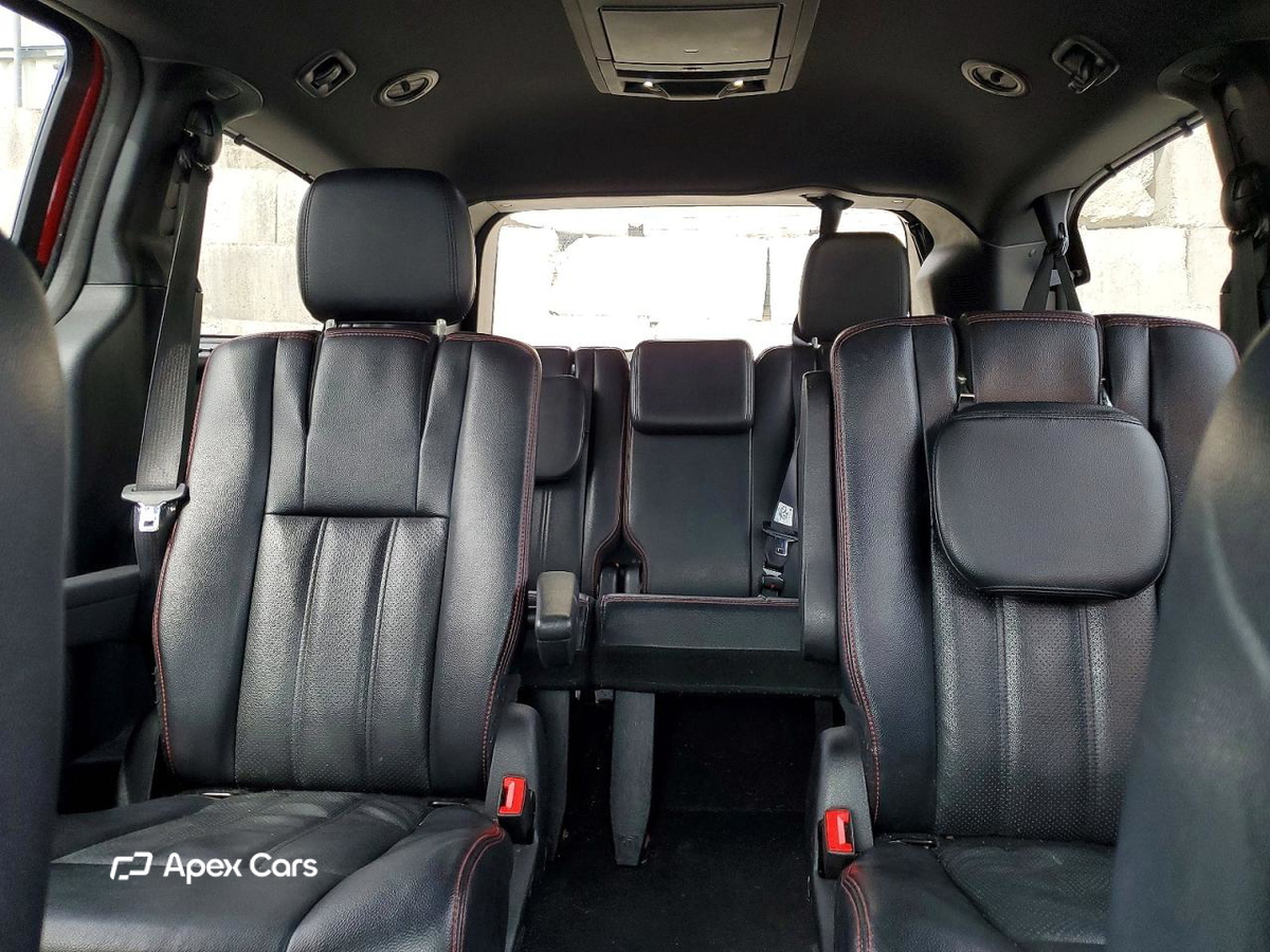 Dodge Caravan 2015