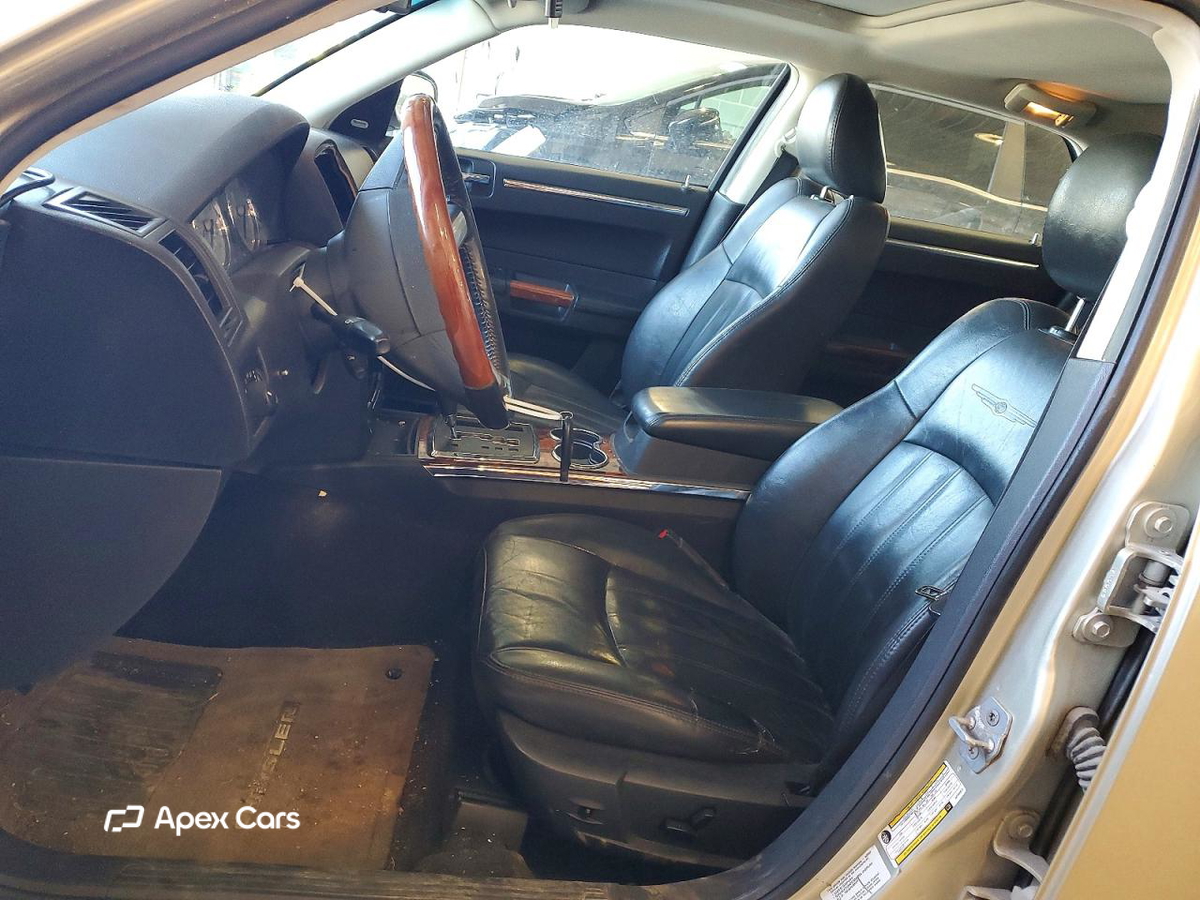 Chrysler 300C 2010