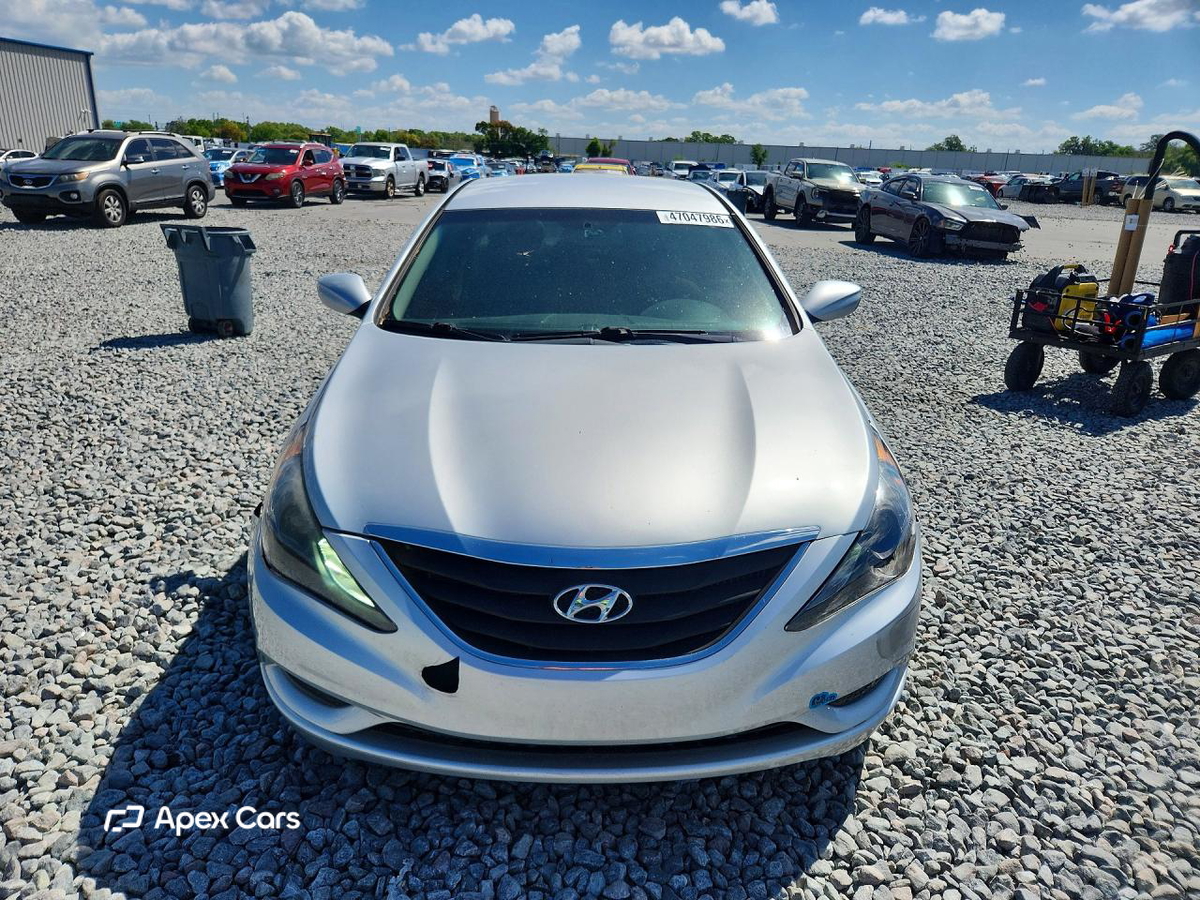 Hyundai Sonata 2013