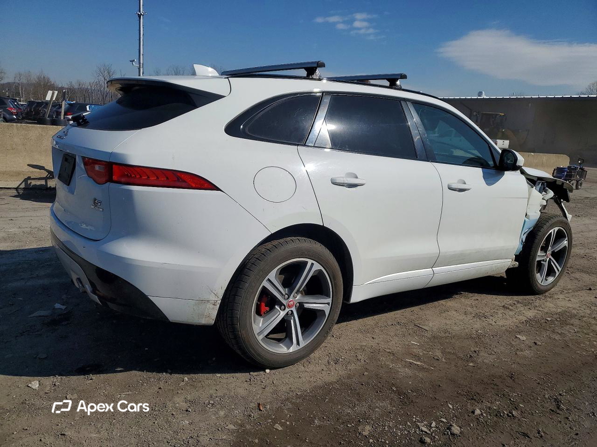 Jaguar F-Pace 2018