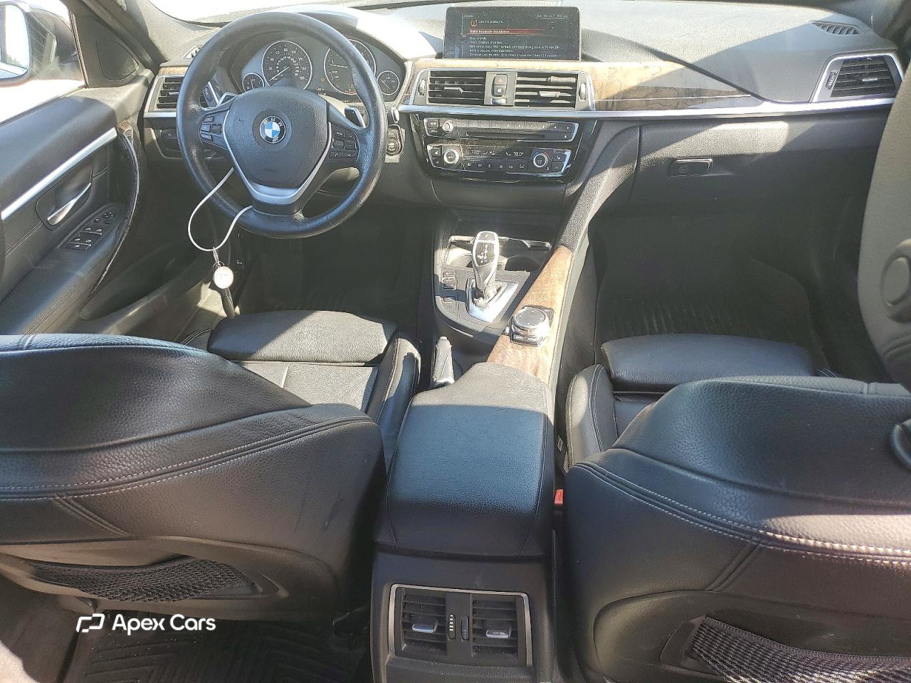 BMW Series 3 2017