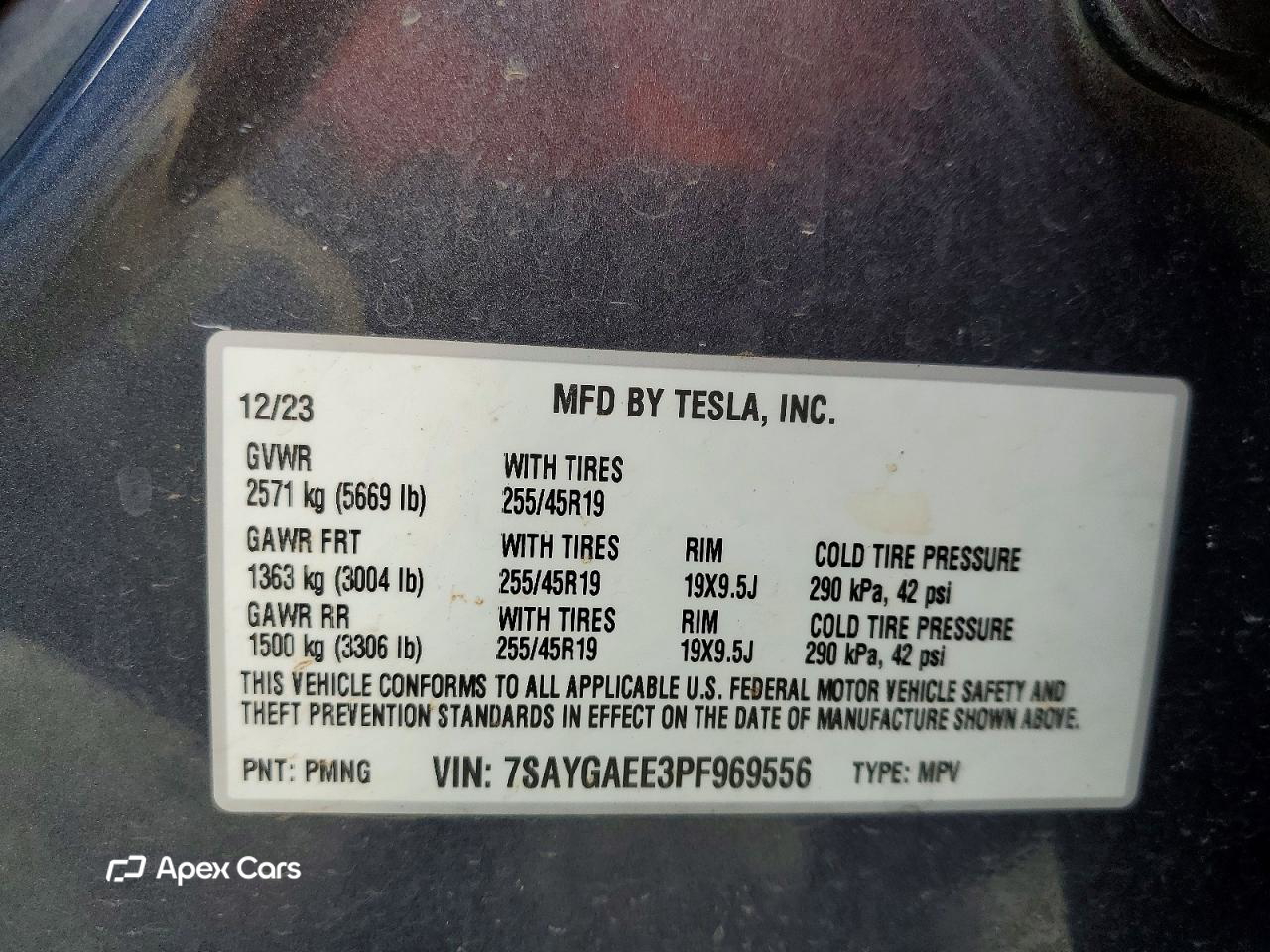 Tesla Model Y 2023