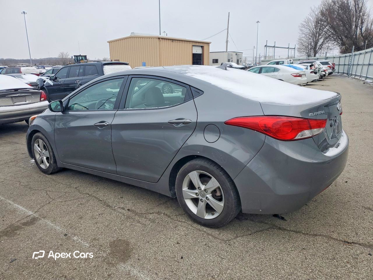Hyundai Elantra 2013