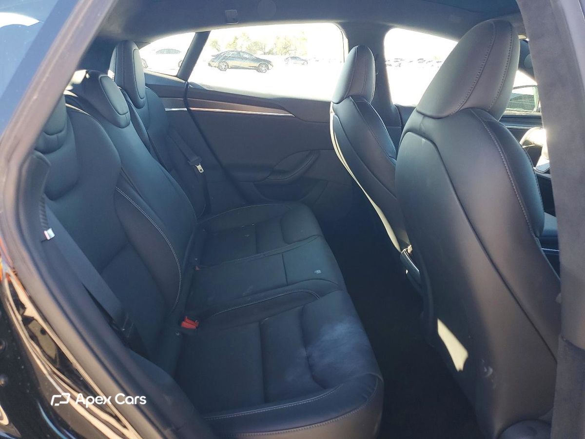 Tesla Model S 2022
