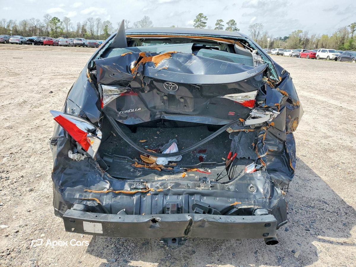 Toyota Corolla 2015