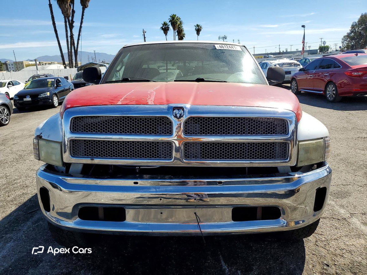 Dodge RAM 2001