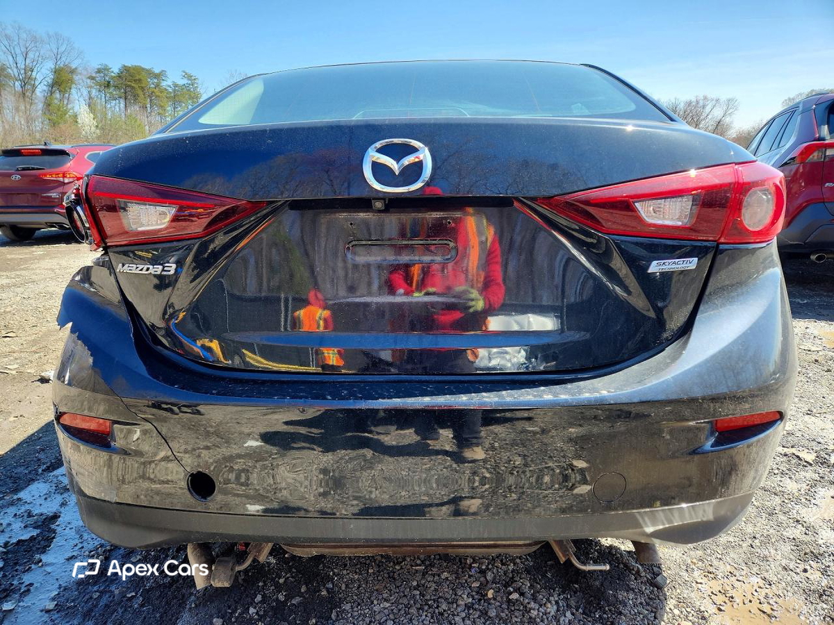 Mazda 3 2018