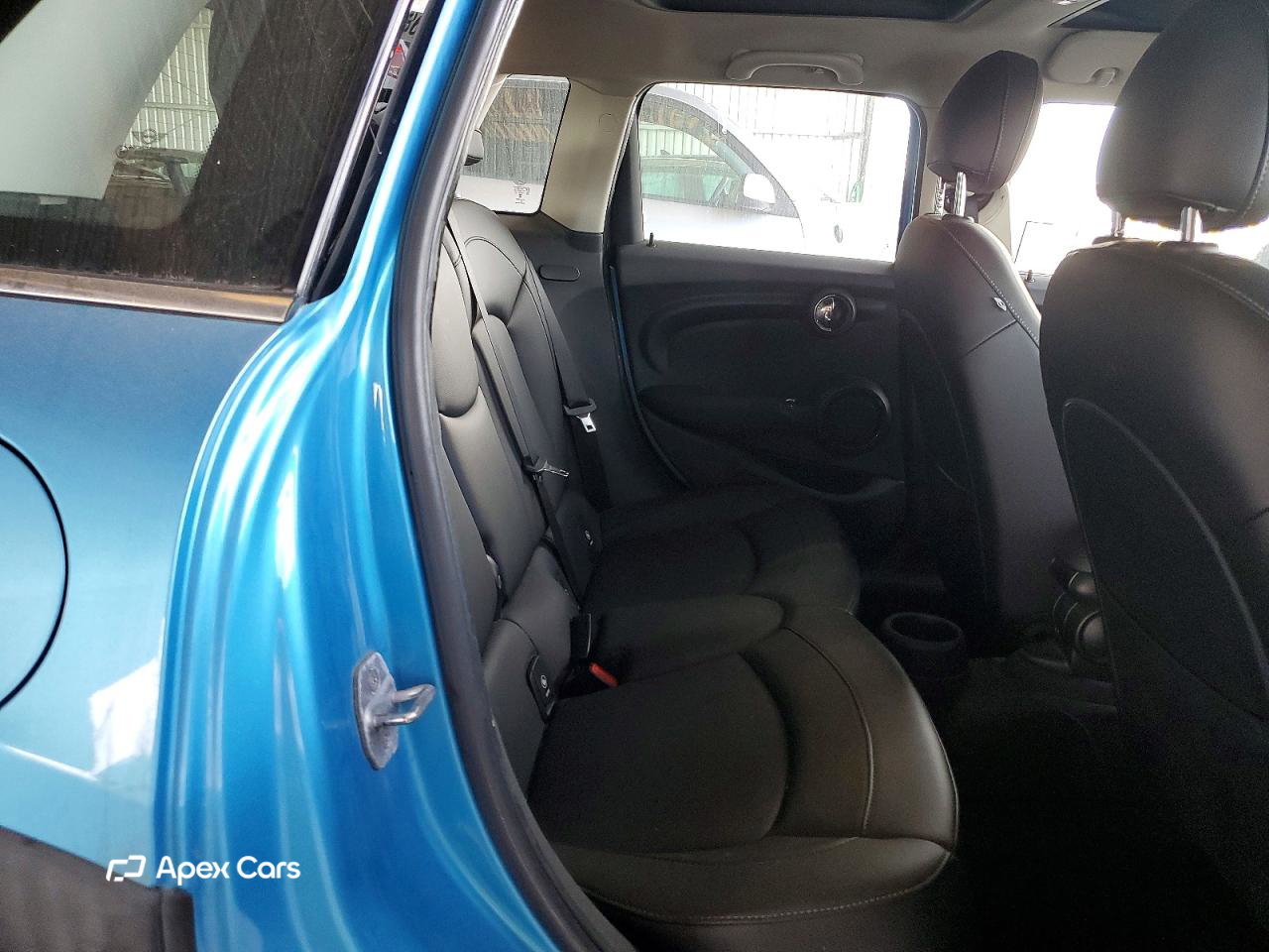 MINI Cooper 2015