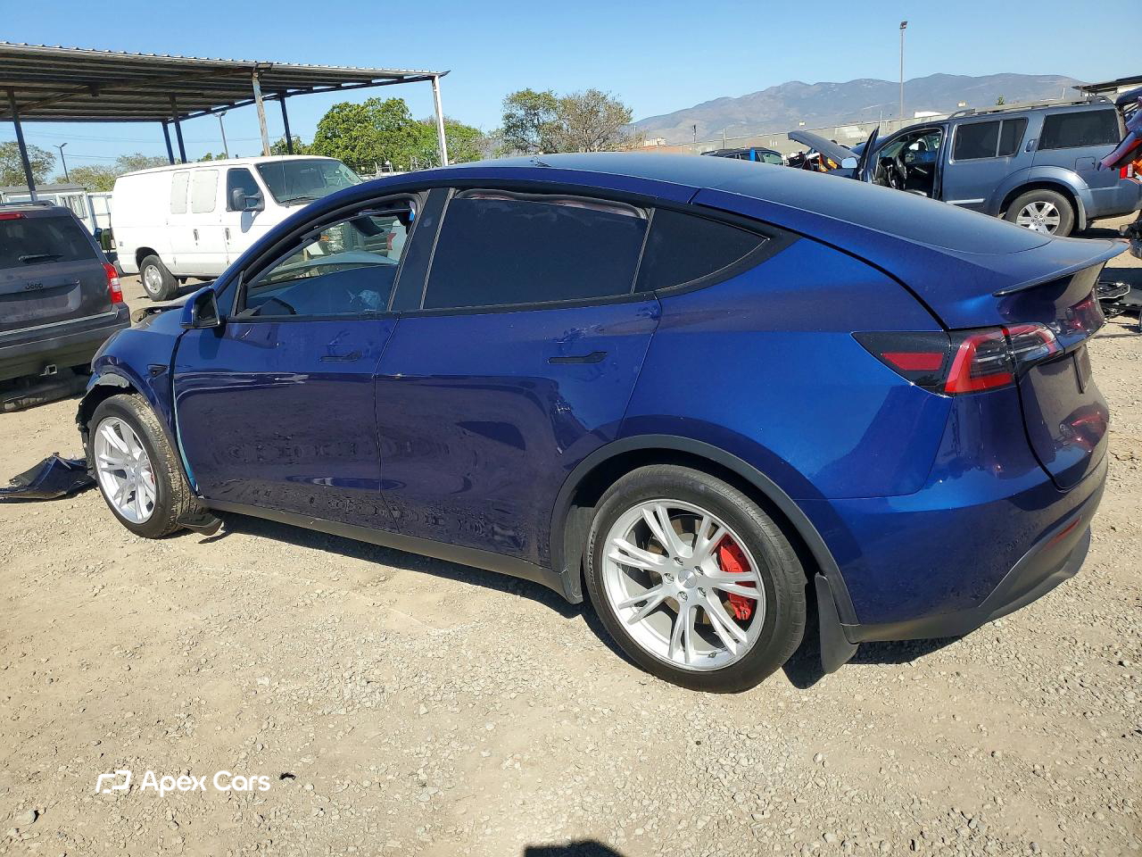 Tesla Model Y 2023