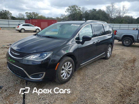 Chrysler Pacifica 2018 - Image 1 of 13