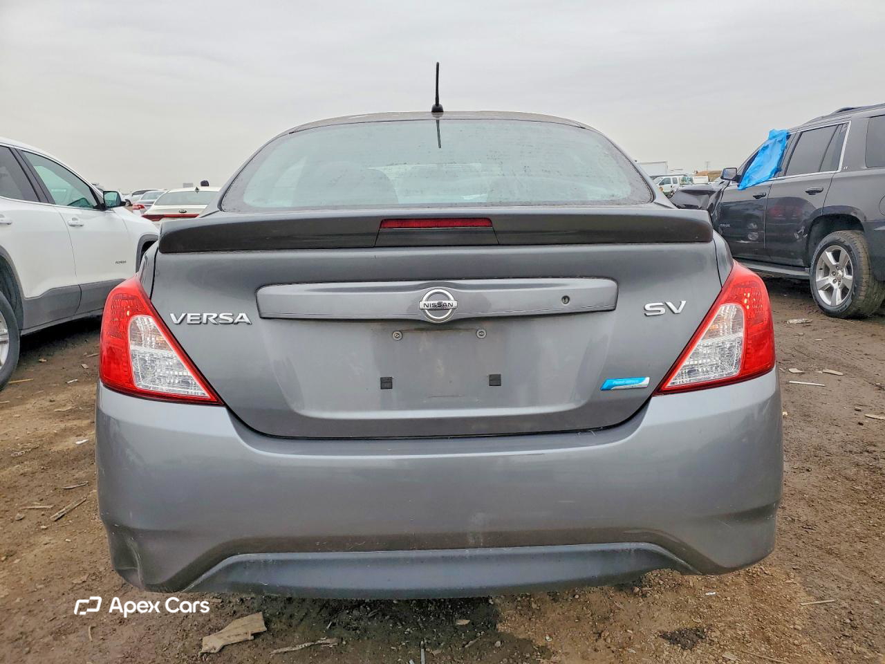 Nissan Versa 2016