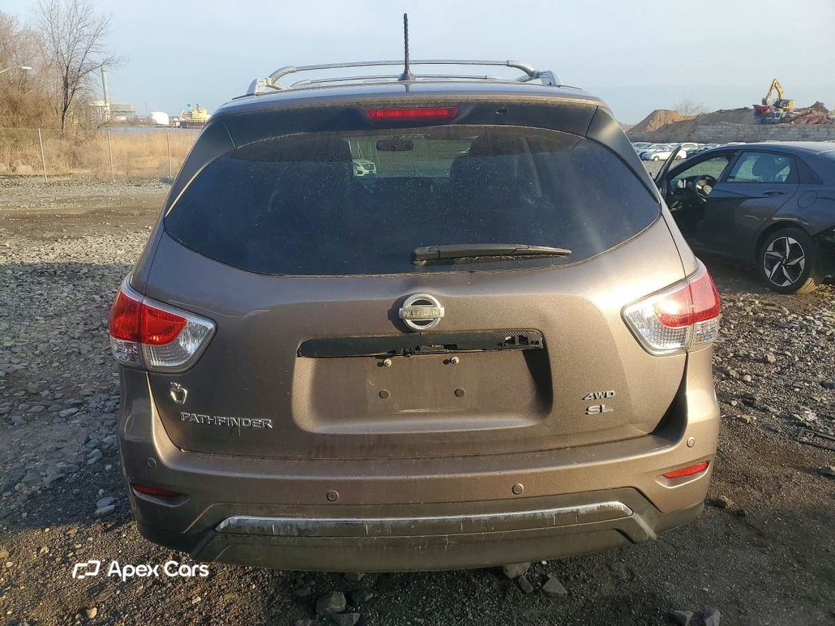 Nissan Pathfinder 2013