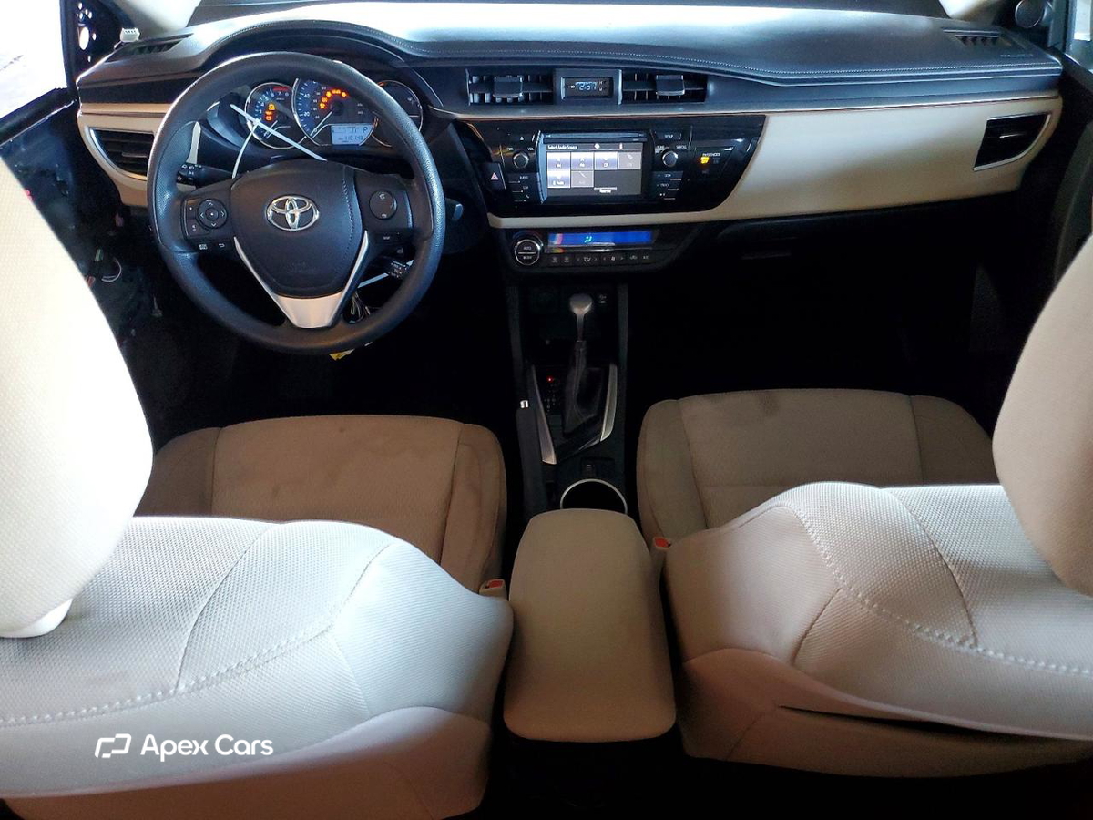 Toyota Corolla 2015
