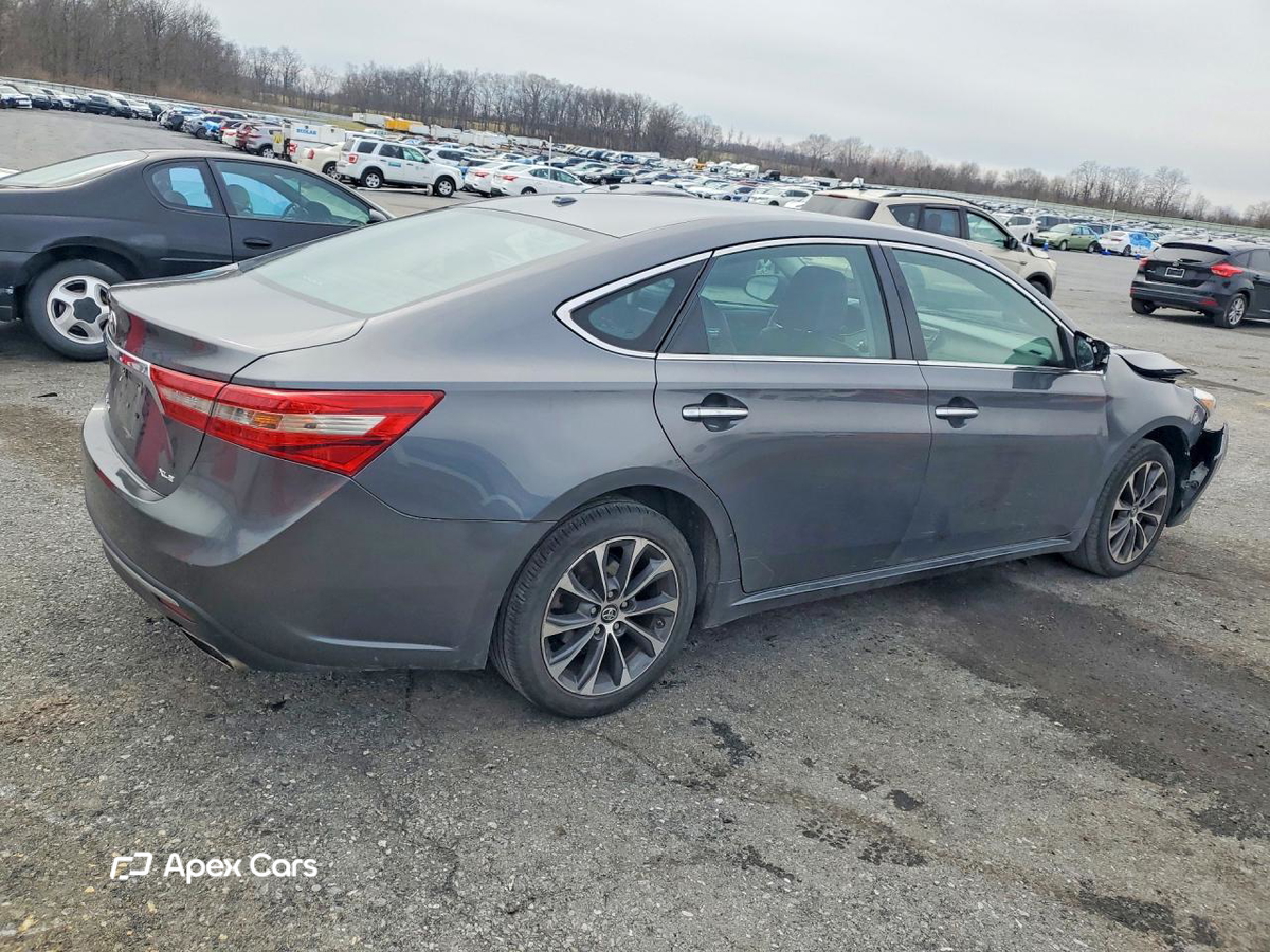 Toyota Avalon 2016