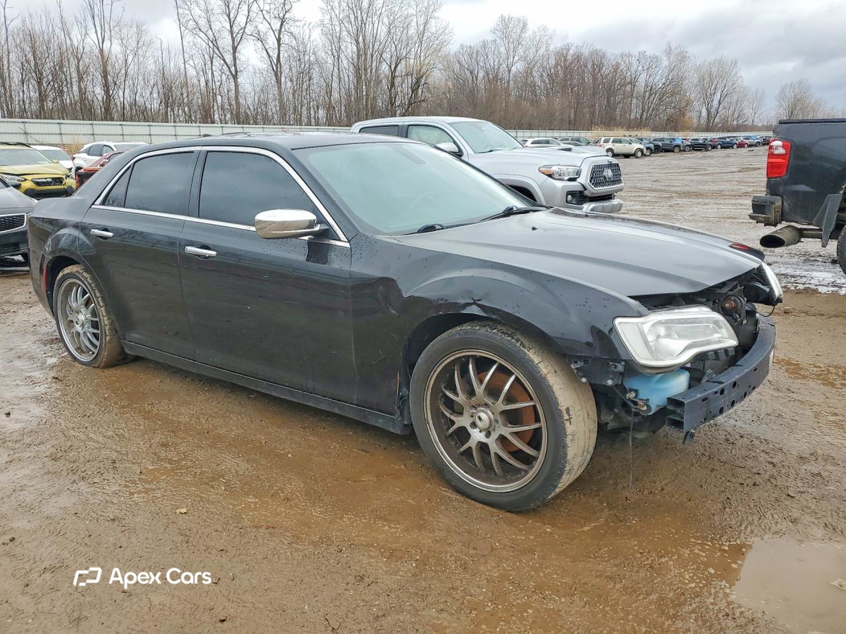 Chrysler 300 2016