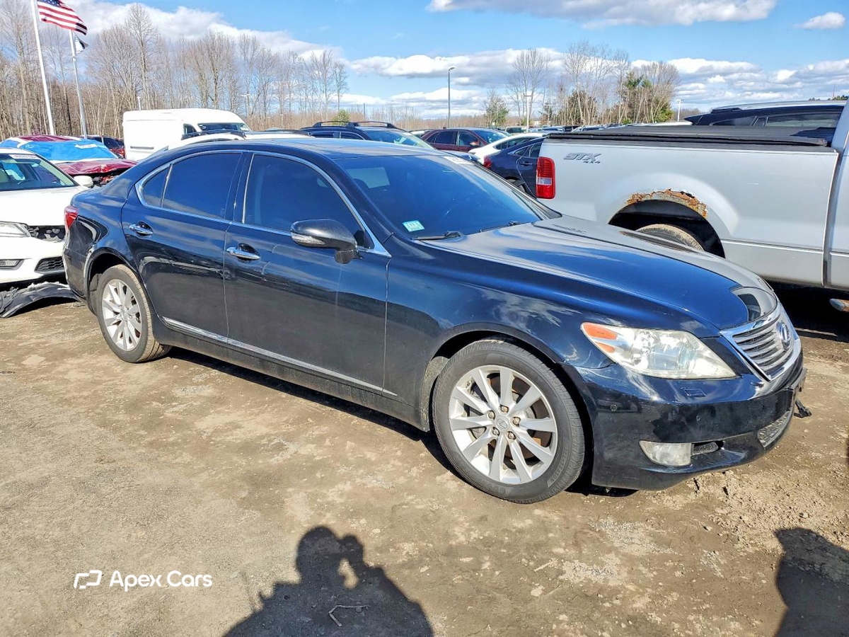 Lexus LS 2011
