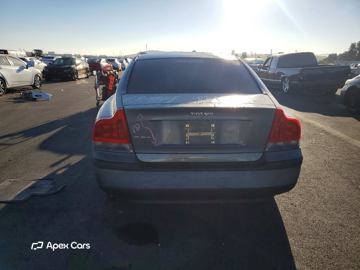 Volvo S60 2004
