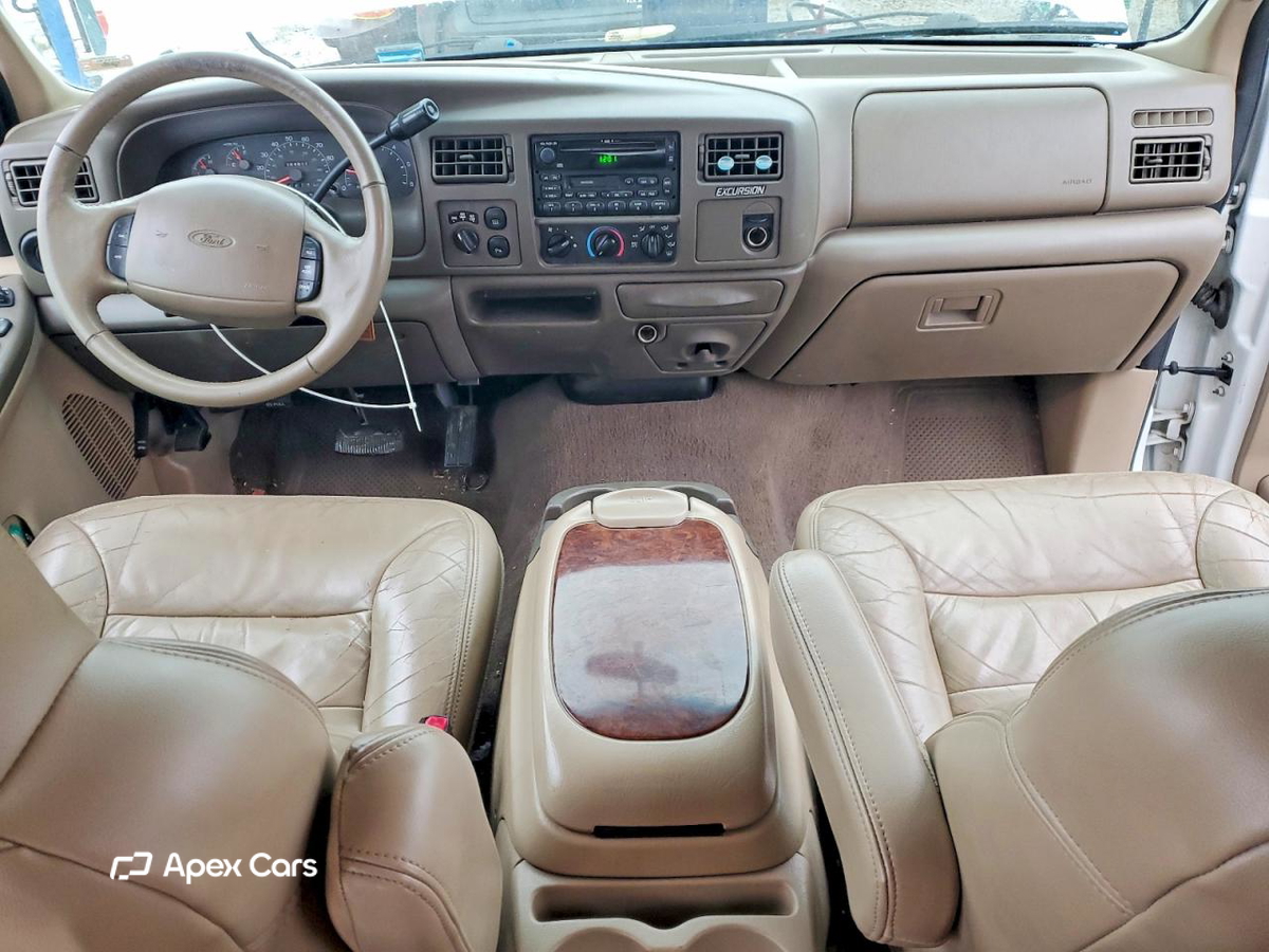 Ford Excursion 2001