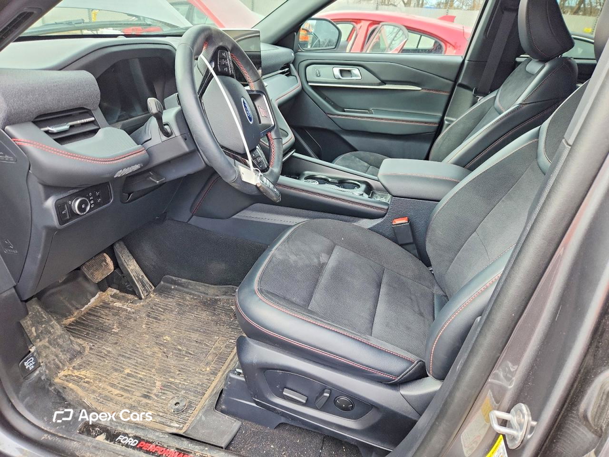 Ford Explorer 2025