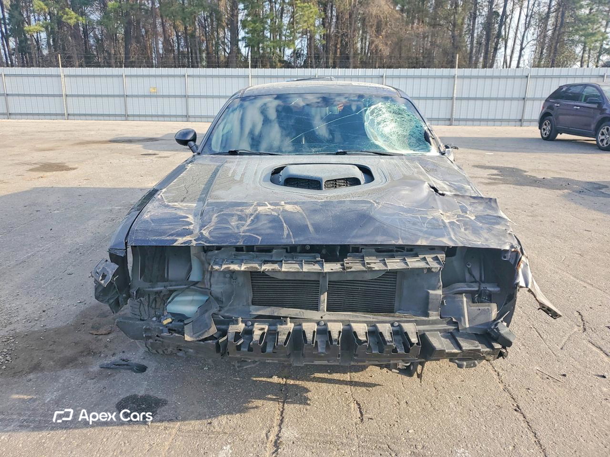 Dodge Challenger 2017