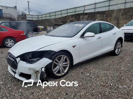 Tesla Model S 2014 - Zdjęcie 1 z 13