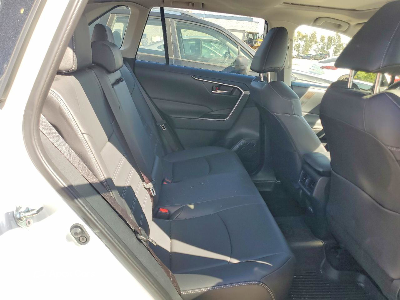 Toyota RAV 4 2025