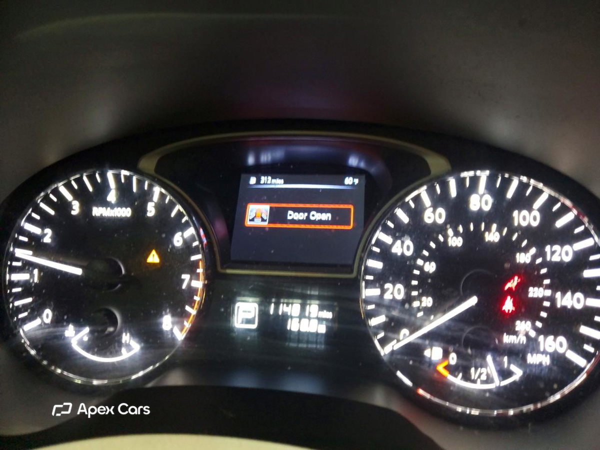 Nissan Pathfinder 2014