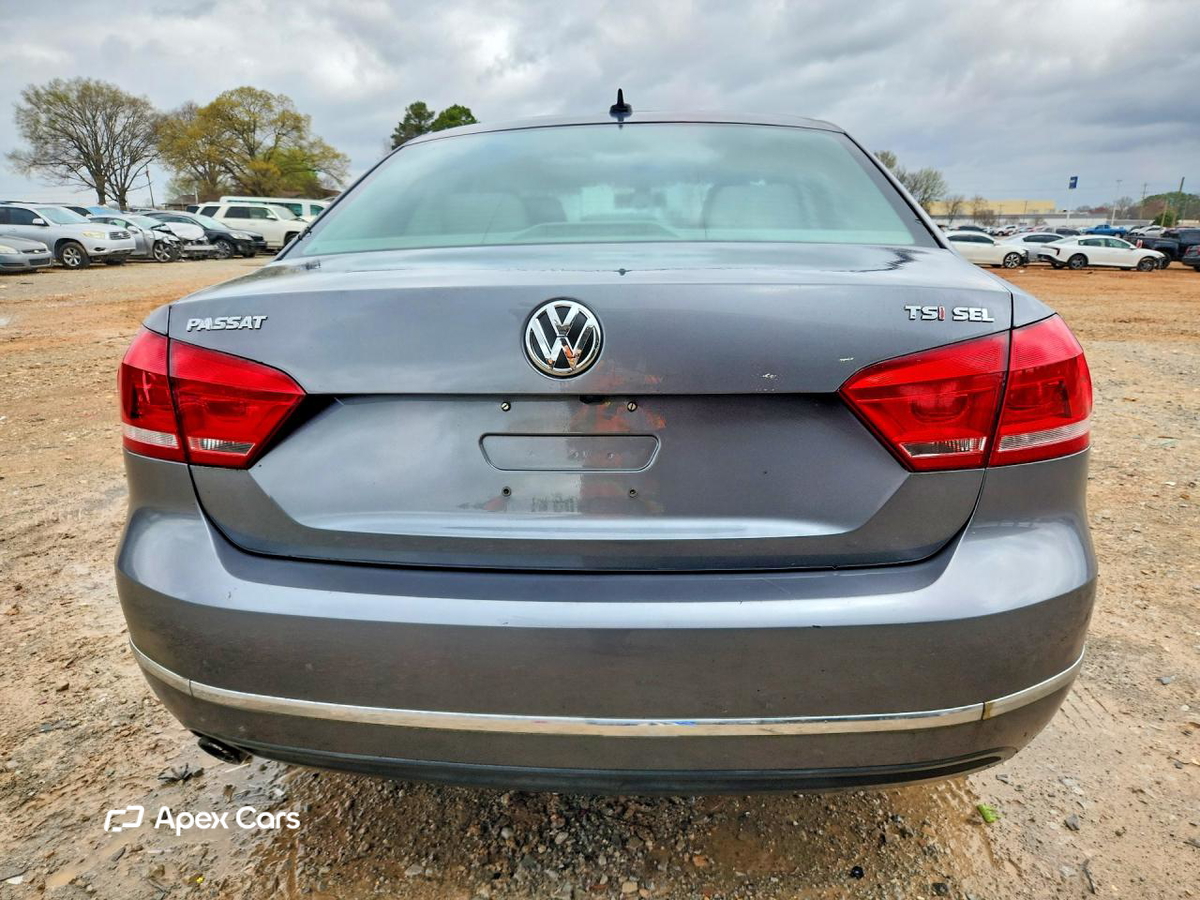 Volkswagen Passat 2014