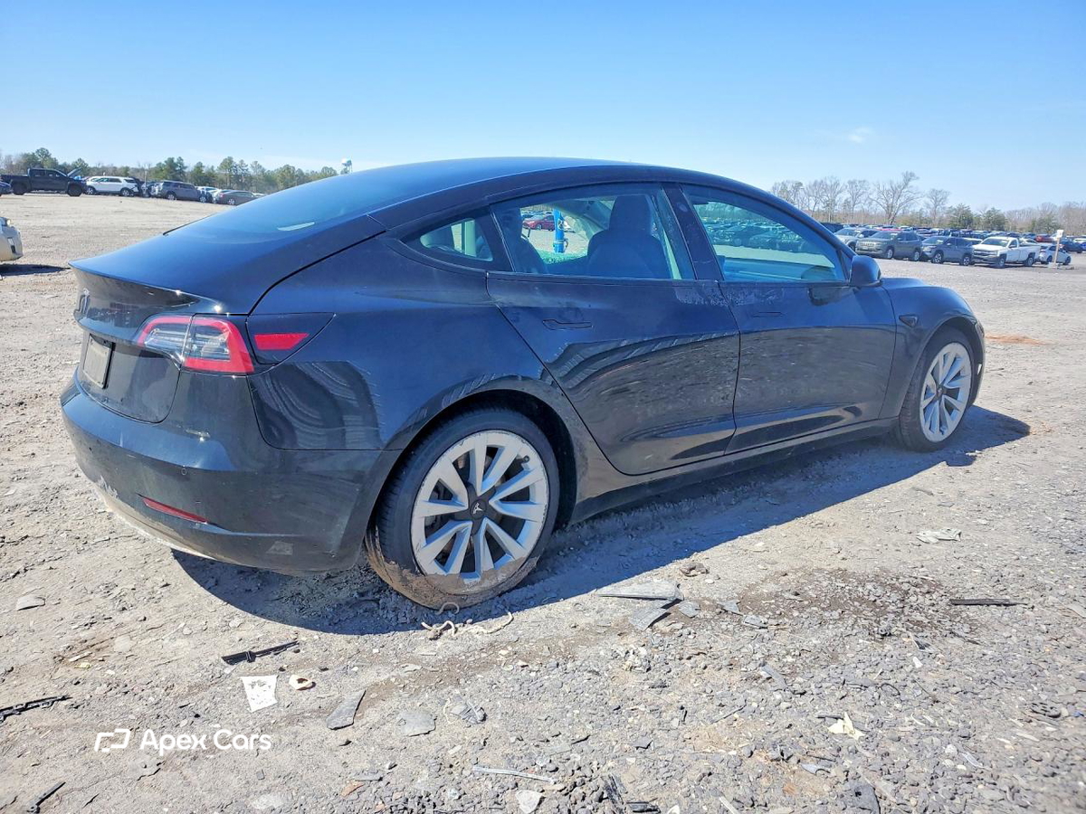 Tesla Model 3 2022