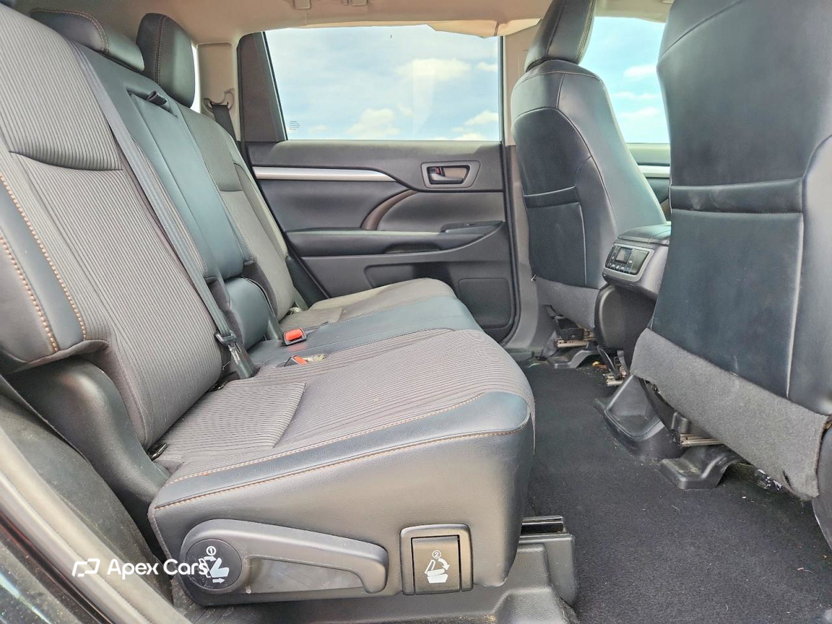 Toyota Highlander 2018