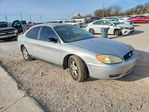 Ford Taurus 2004