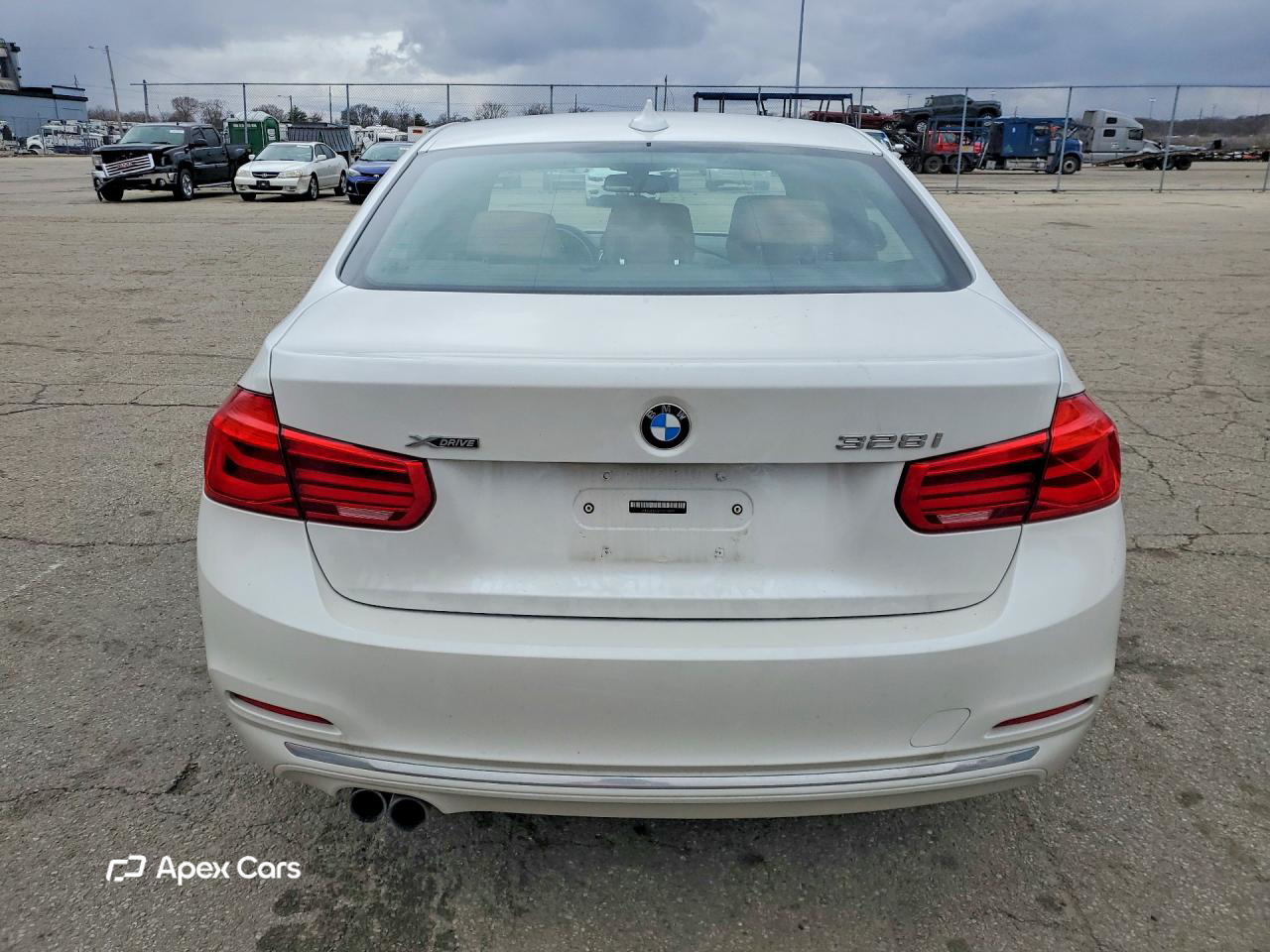 BMW Series 3 2016