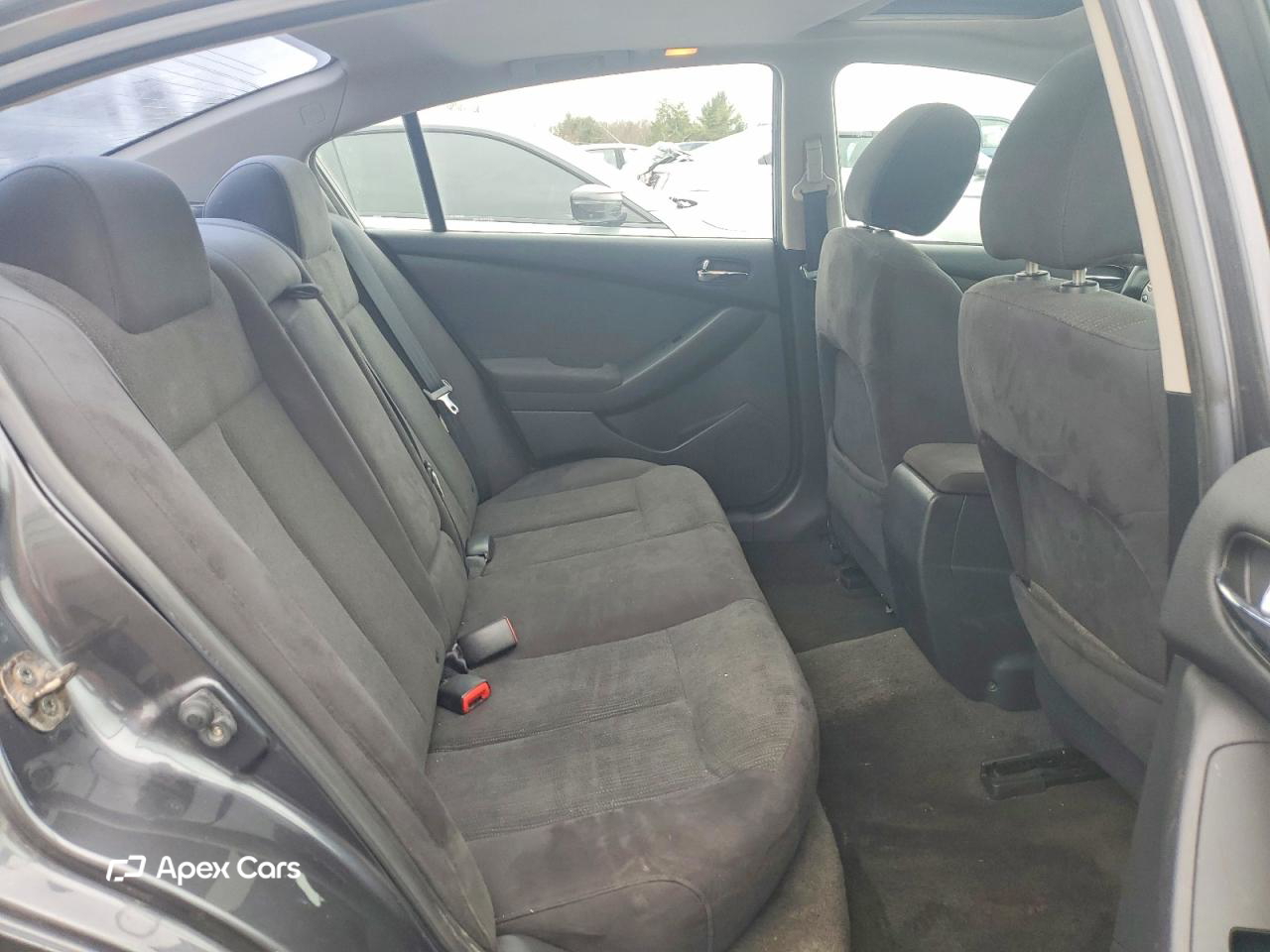 Nissan Altima 2010