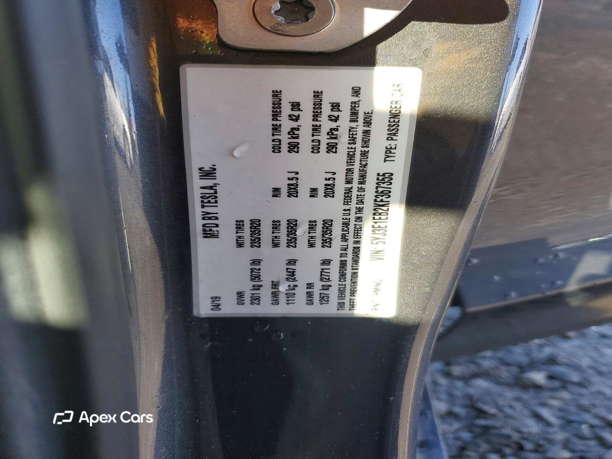 Tesla Model 3 2019