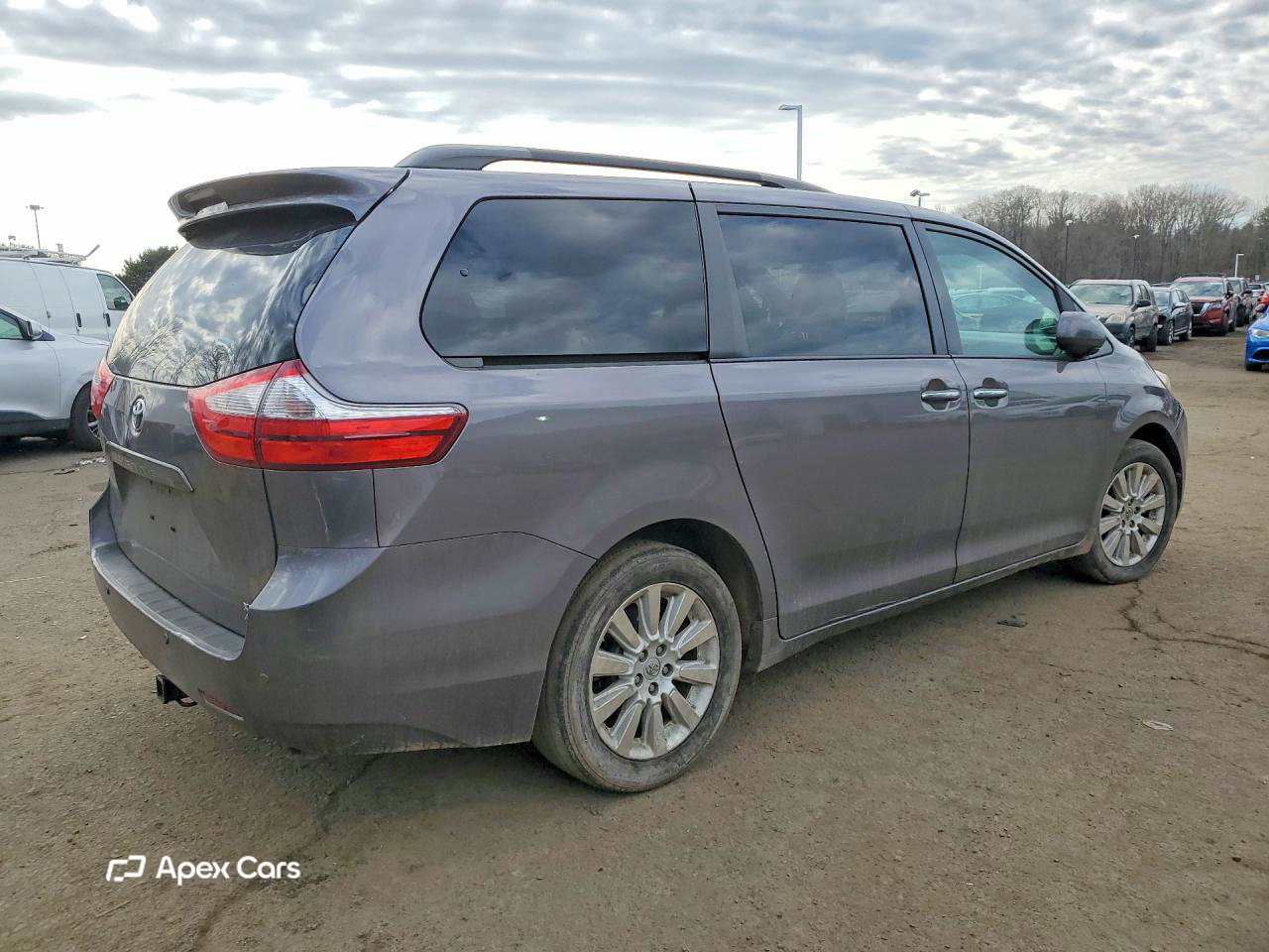 Toyota Sienna 2015