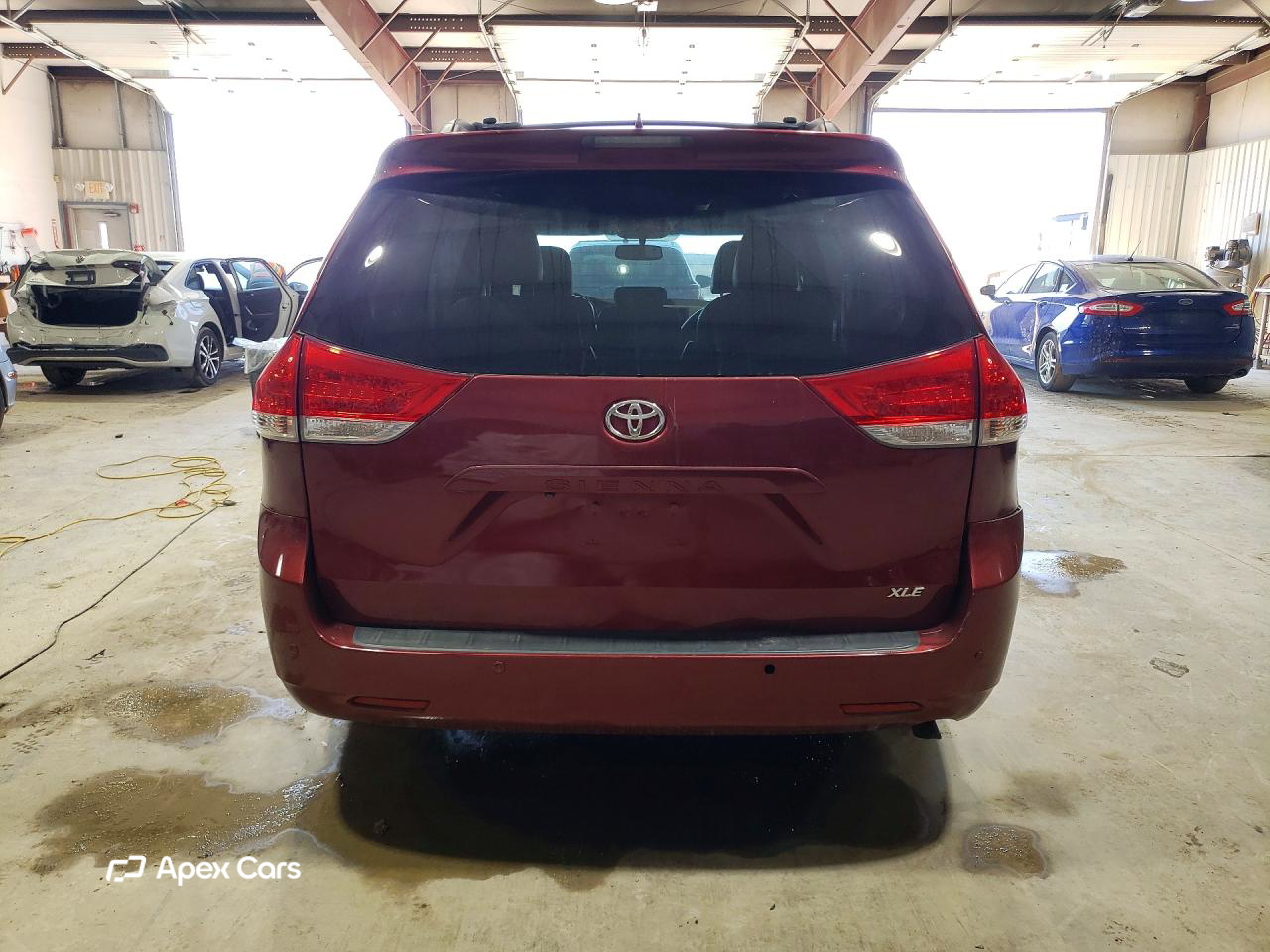 Toyota Sienna 2012