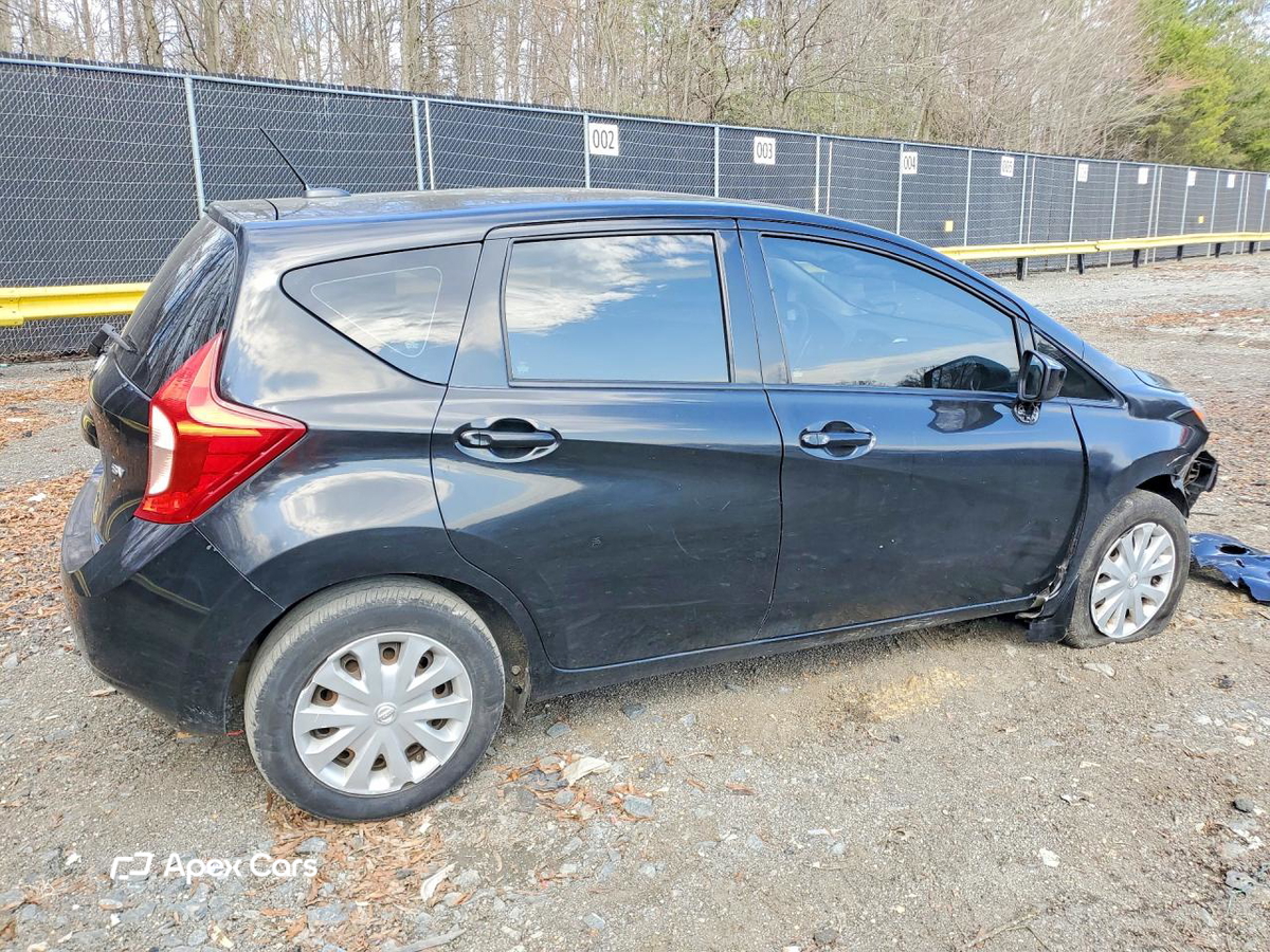 Nissan Versa 2016