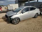 Nissan Versa 2021